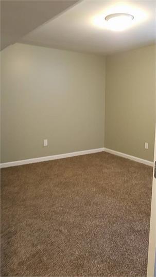 Building Photo - 8620 Elwyn Dr