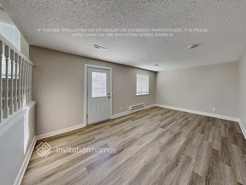 Building Photo - 8661 Red Clover Ct