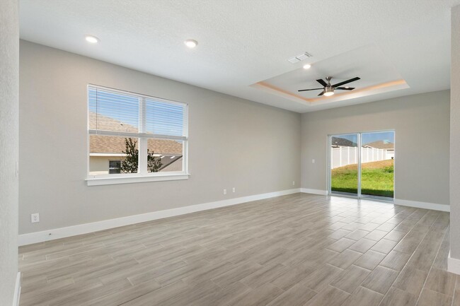 Building Photo - Deposit-Free! Modern, energy efficient hom...