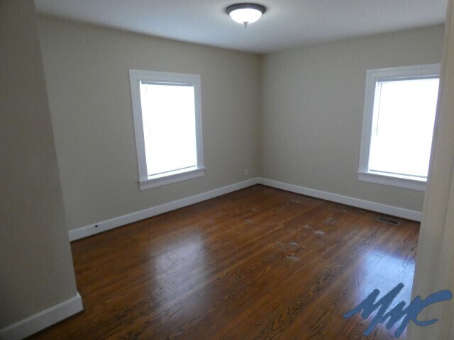 Building Photo - 1318 N Tennessee Blvd