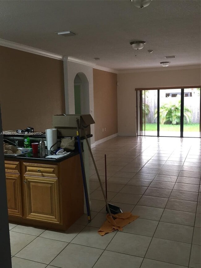 Building Photo - 3344 SW 147th Pl