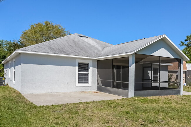 Building Photo - 19009 Weatherstone Dr