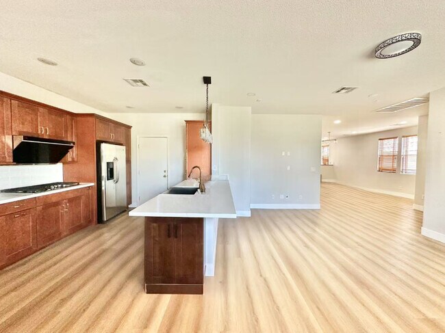 Building Photo - 3393 Jasmine Vine Ct