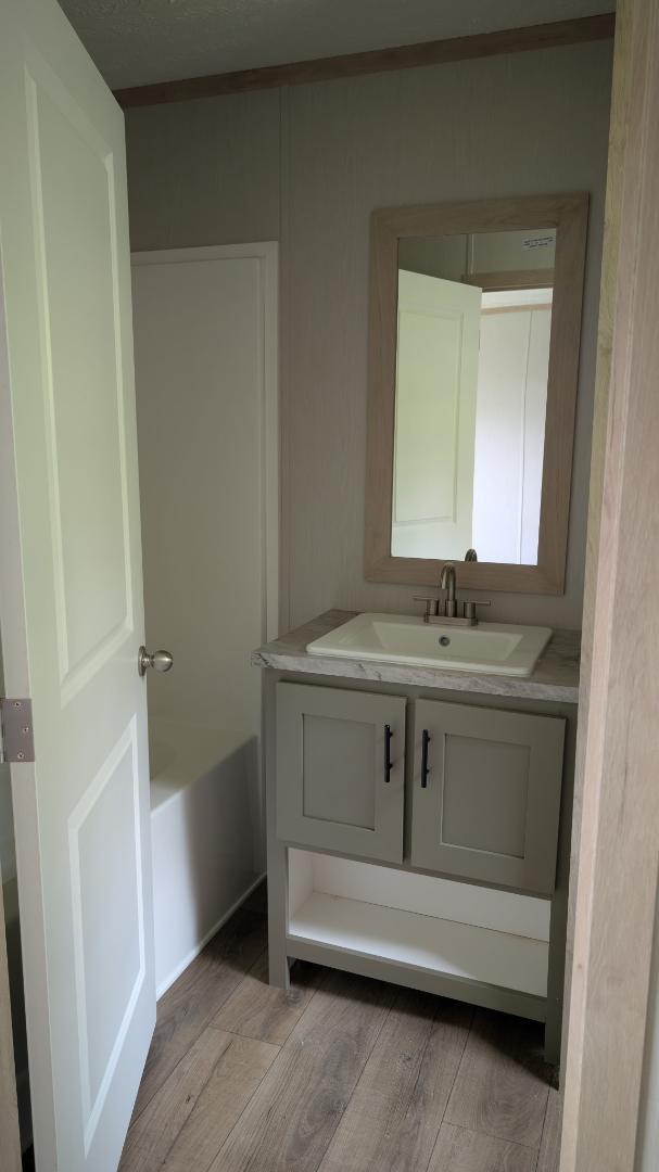 Building Photo - 15462 Lewis Rd