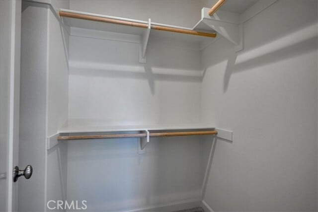 Building Photo - 228 Birdseye
