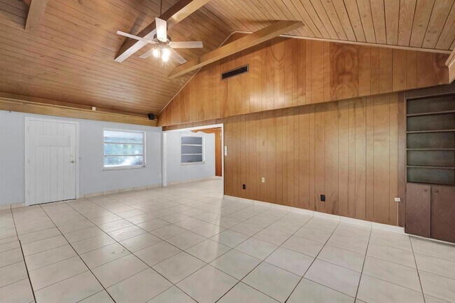 Building Photo - 4910 Ralls Rd