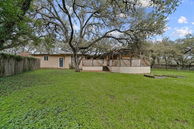 Building Photo - 2BED, 2BATH HOLLYWOOD PARK