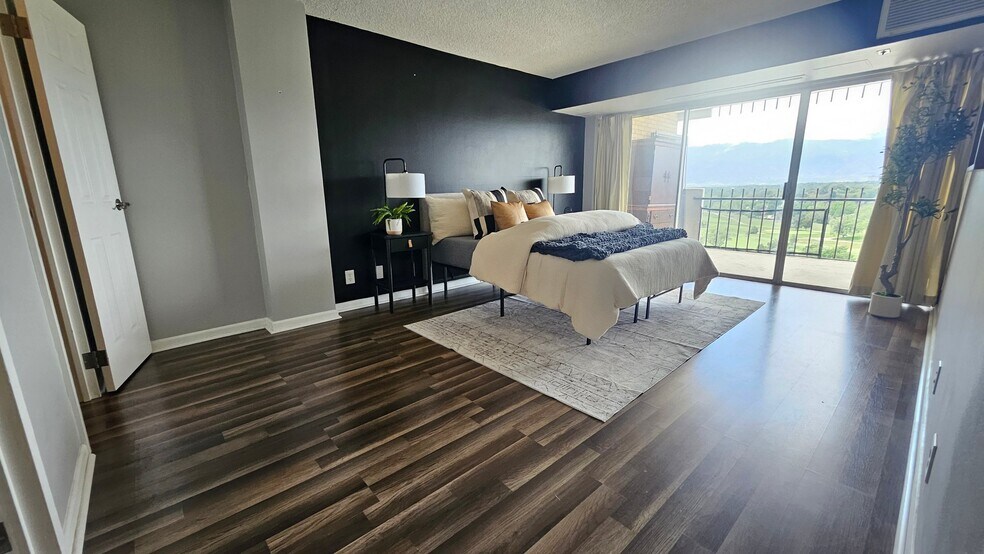 Building Photo - 411 Lakewood Cir
