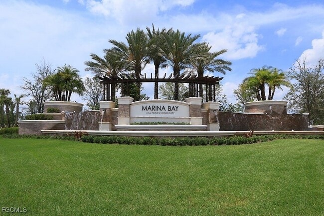 Building Photo - 11660 Meadowrun Cir