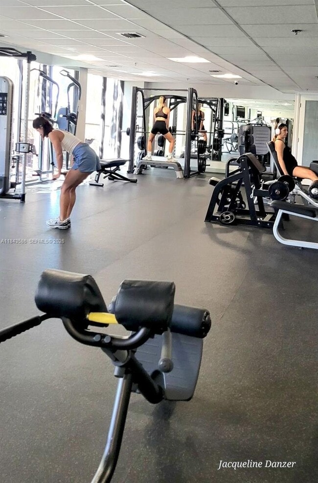 Building Photo - 540 Brickell Key Dr