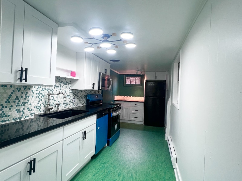 Building Photo - 317-319 NE 66th Ave