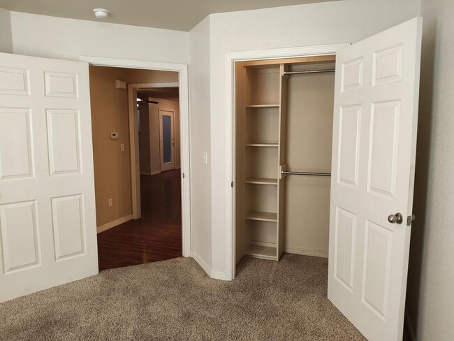 Building Photo - 2805 Conner Dr