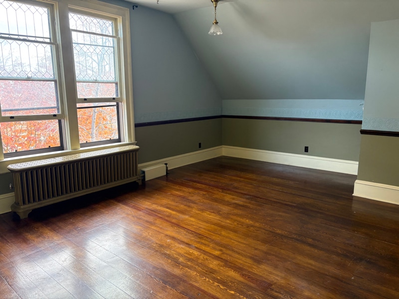 Building Photo - 414 N Benton Ave