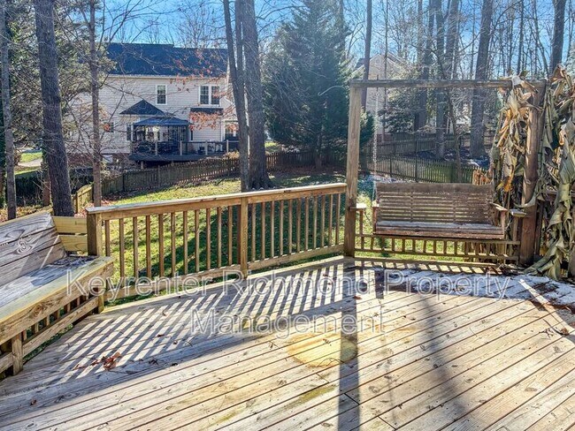 Building Photo - 10292 Wanchese Way