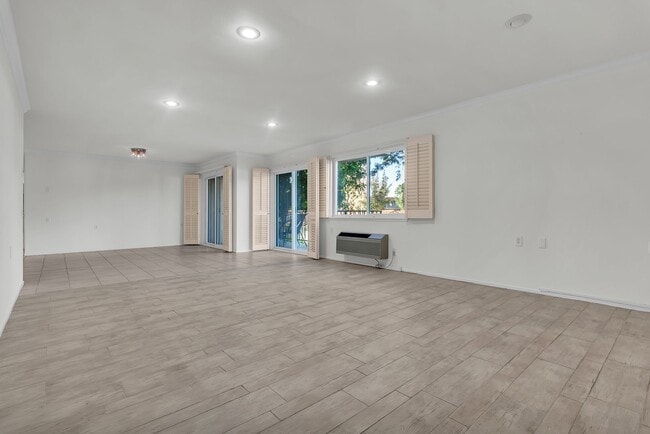 Building Photo - 2370 Via Mariposa W