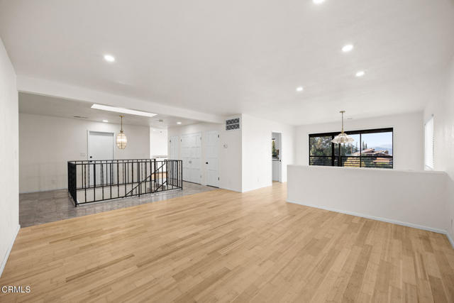 Building Photo - 534 Alta Vista Ave