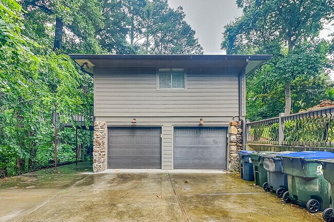Building Photo - 4623 Huntridge Dr