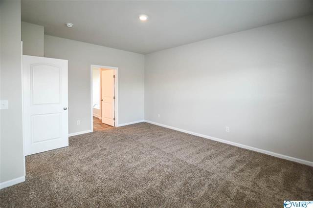 Building Photo - 109 Delilah Ln