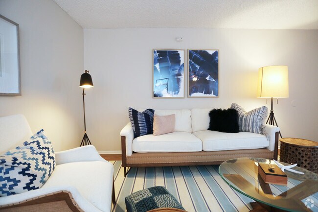 2BR, 2BA-1020 SF - Tuscany Villas