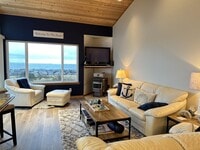 Building Photo - 1499 Diamond Head Ave SW