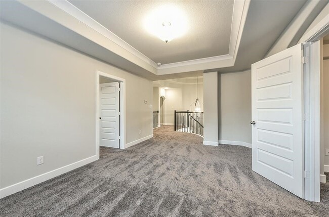 Building Photo - 16526 Whiteoak Canyon Dr