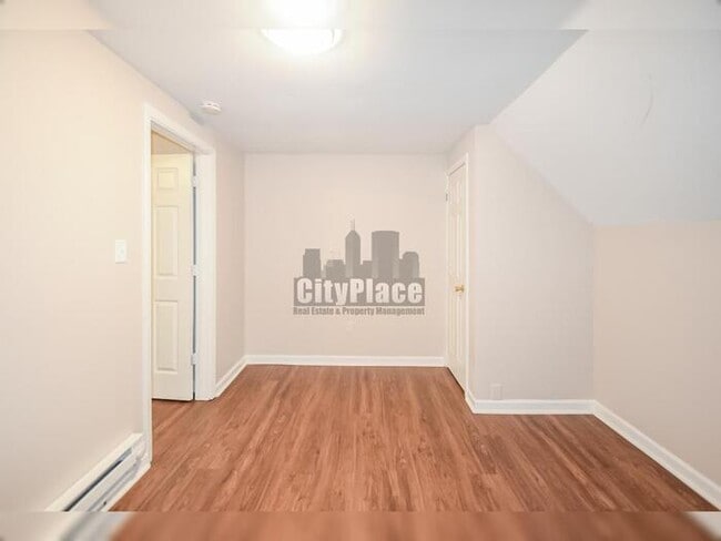 Building Photo - 119 N Grant Ave