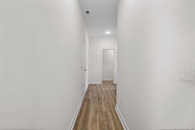 Building Photo - 544 Ashley Hts Dr