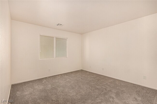 Building Photo - 10396 Midseason Mist St