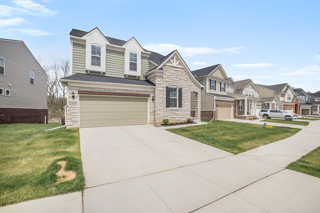 Primary Photo - 2899 Dillon Dr