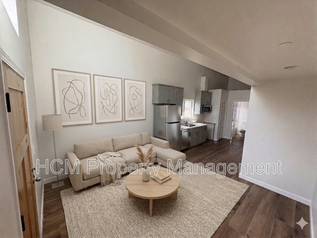 Building Photo - 5507-5509 S Manhattan Pl