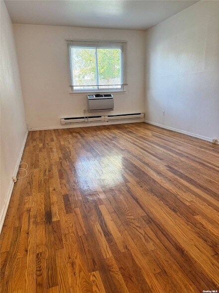Building Photo - 16-24 157th Street Unit 1