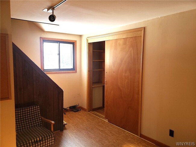 Building Photo - 91 Springville Ave