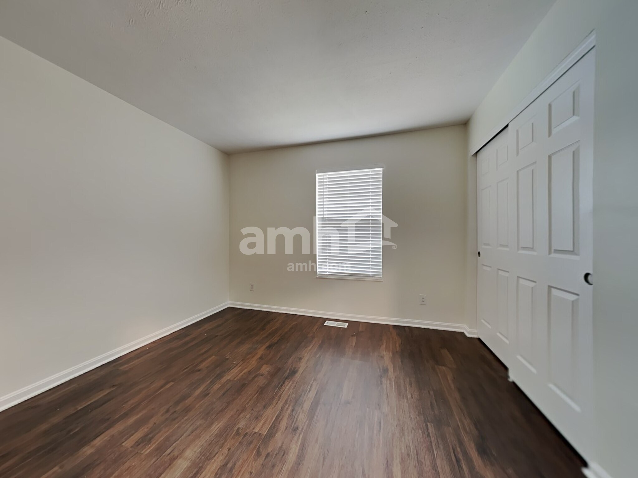 Building Photo - 1048 Reveres Run