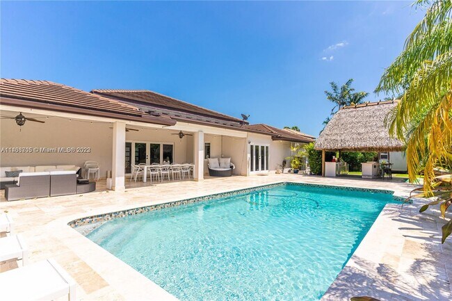 Building Photo - 17610 SW 80th Ct