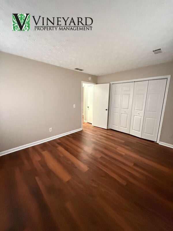 Building Photo - 164 Kimberly Way SW