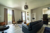 Building Photo - 240 Washington Ave