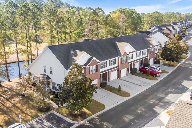Building Photo - 3BR Townhome Carolina Forest – GREAT PRICE - Community Pool/Lake View