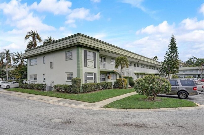 Primary Photo - 1433 S Belcher Rd