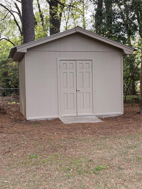 Building Photo - 1738 Fairforest Dr