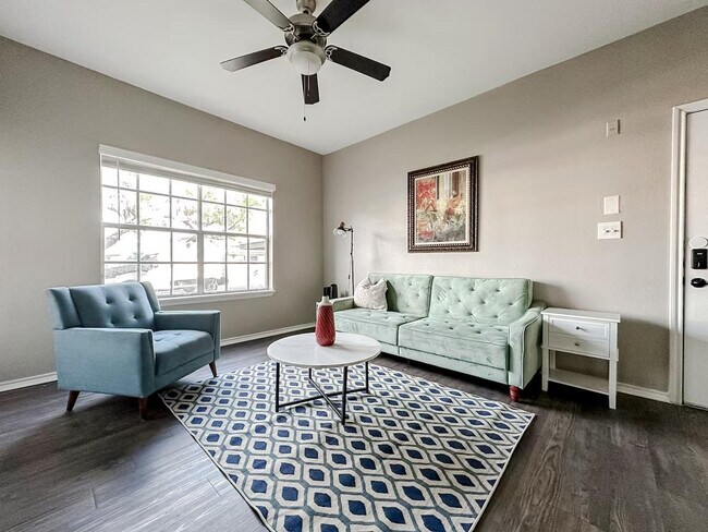 Primary Photo - 6225 Saratoga Blvd