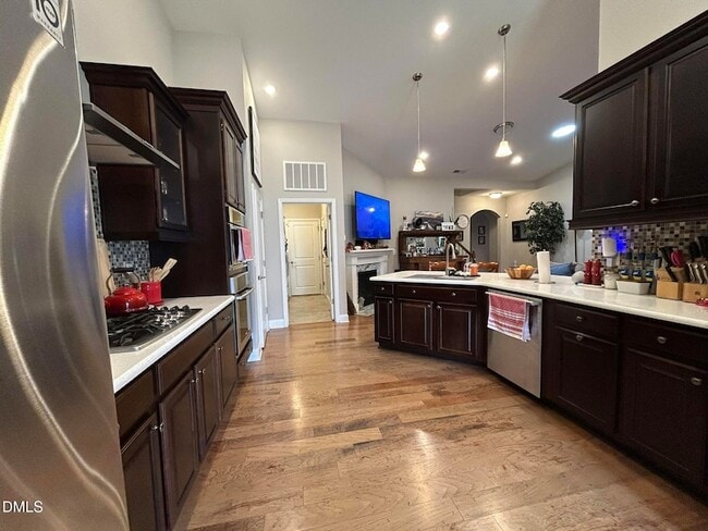 Building Photo - 1028 Topland Ct