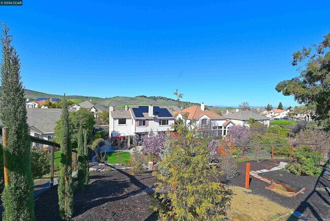 Building Photo - 829 Deer Spring Cir