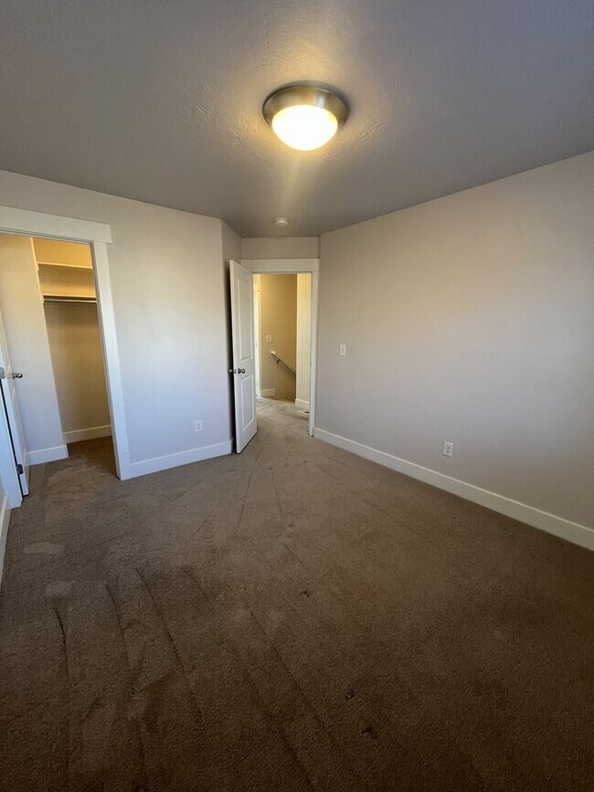 Building Photo - 2241 W 450 S