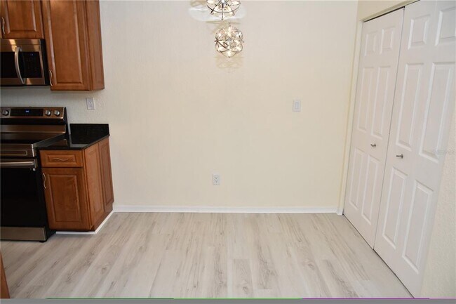 Building Photo - 10265 Gandy Blvd N