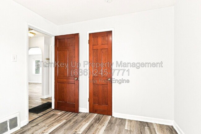 Building Photo - 8234 Airport Rd