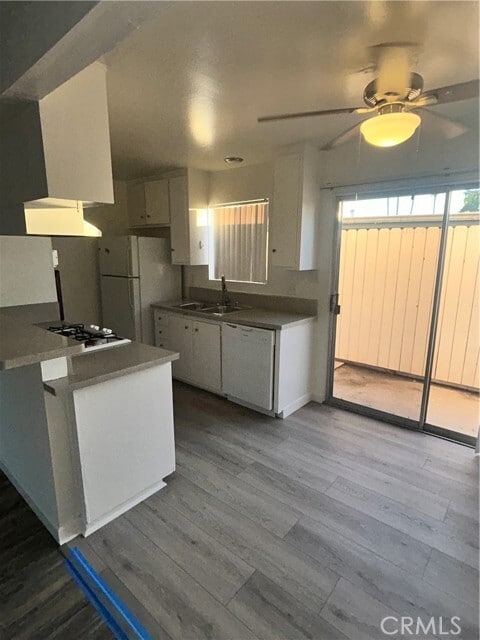 Building Photo - 504 S Ola Vista