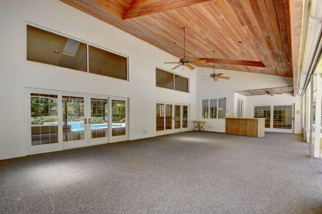 Building Photo - 9033 Winding Woods Dr