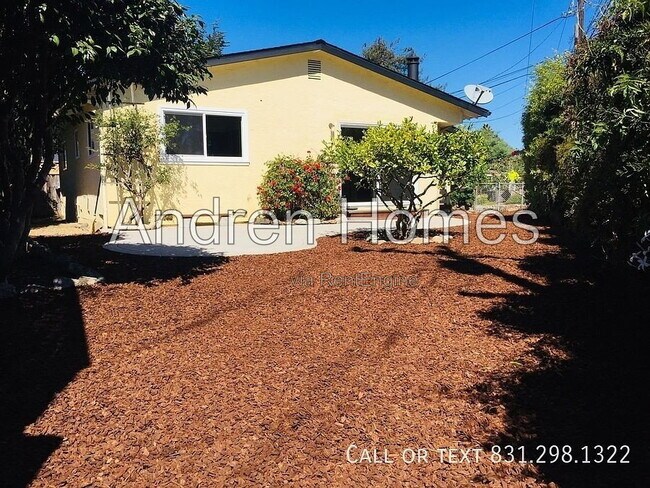 Building Photo - 501 Spruce St