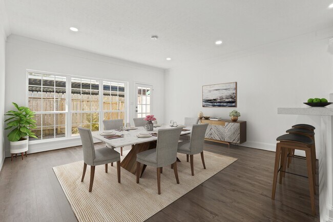 Building Photo - 2010 Stoney Brook Dr