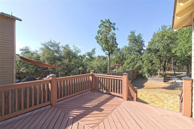 Building Photo - 11201 Zimmerman Ln